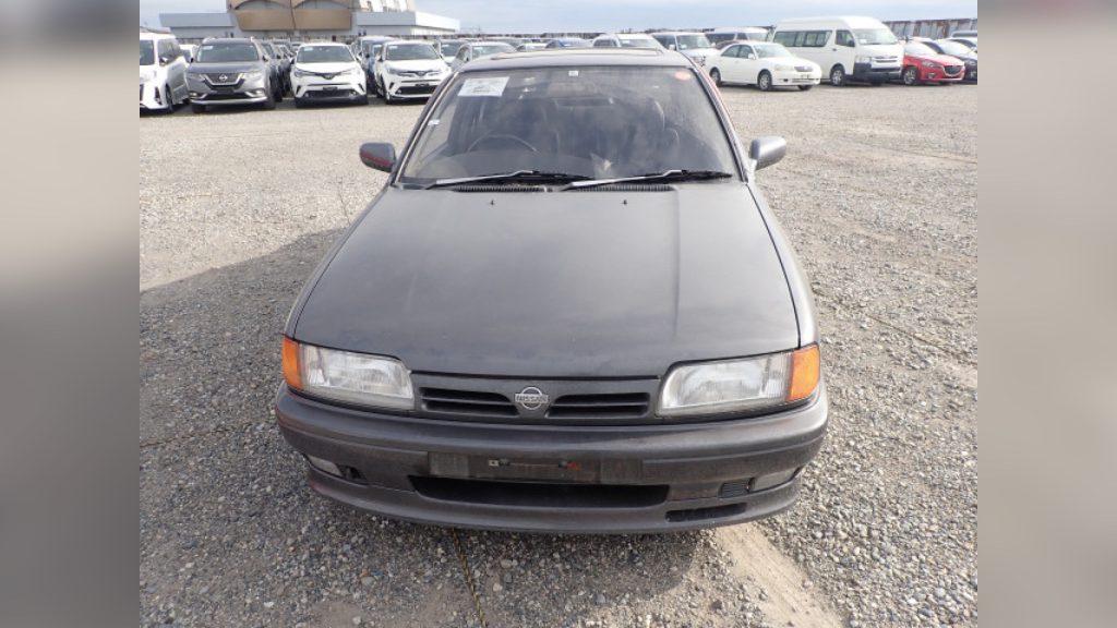 1994 Nissan Primera T4